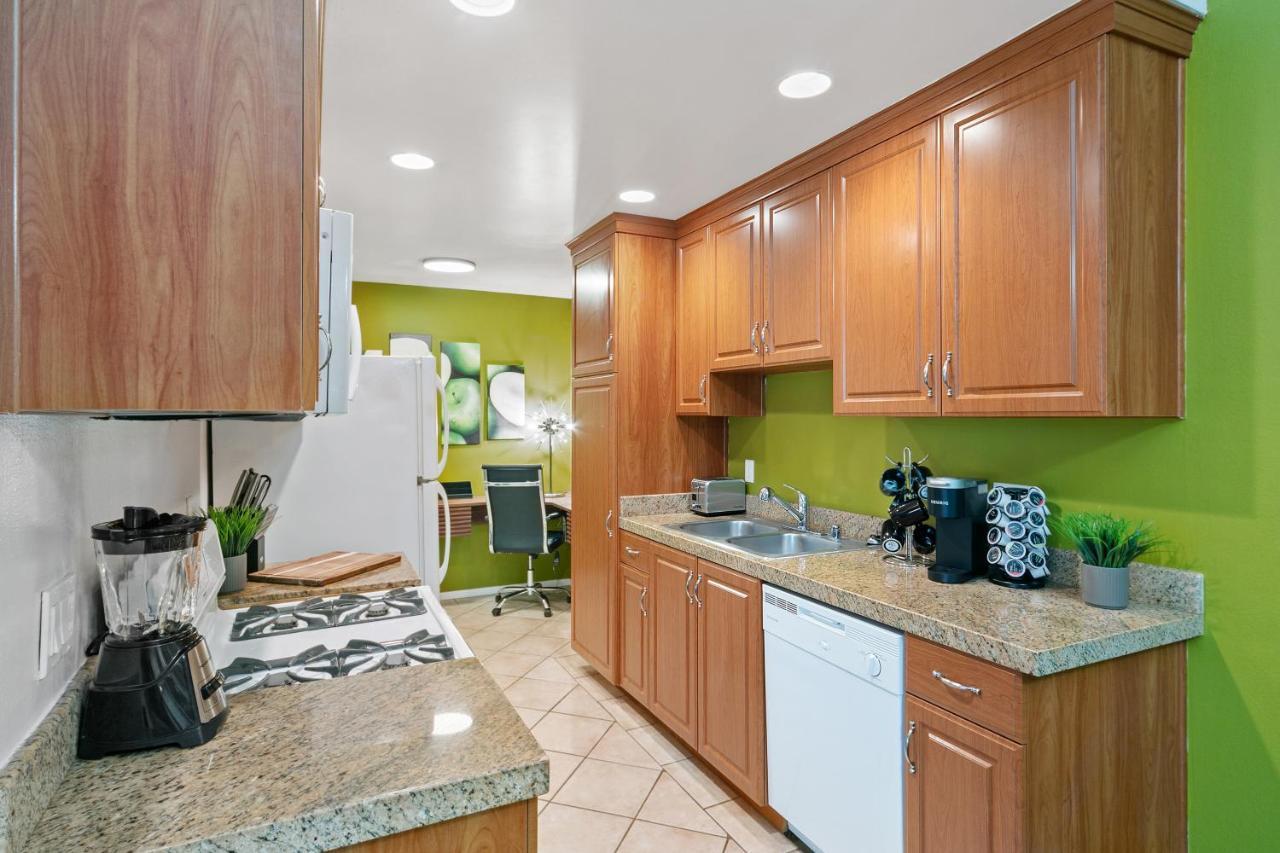 Beverly Hills Gem 1 Bedroom Apt With Parking 218 Лос-Анджелес Экстерьер фото